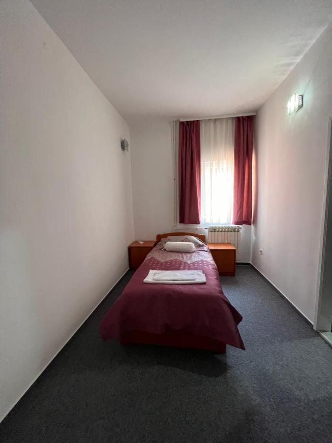 Hotel Begić SJJ Buitenkant foto