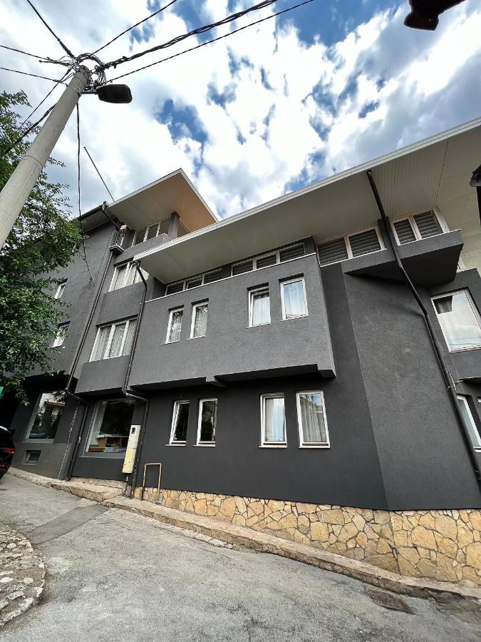 Hotel Begić SJJ Buitenkant foto