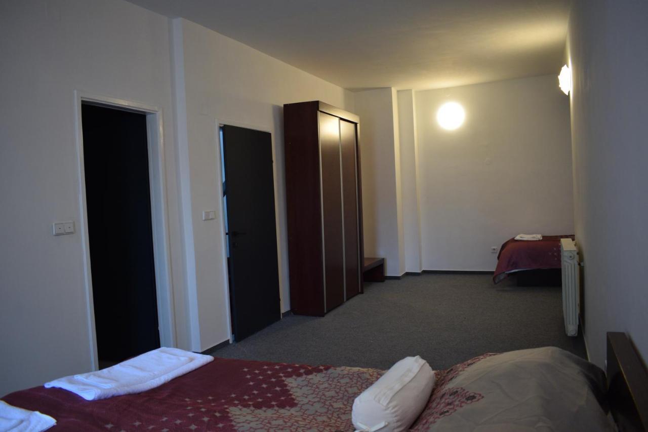 Hotel Begić SJJ Buitenkant foto